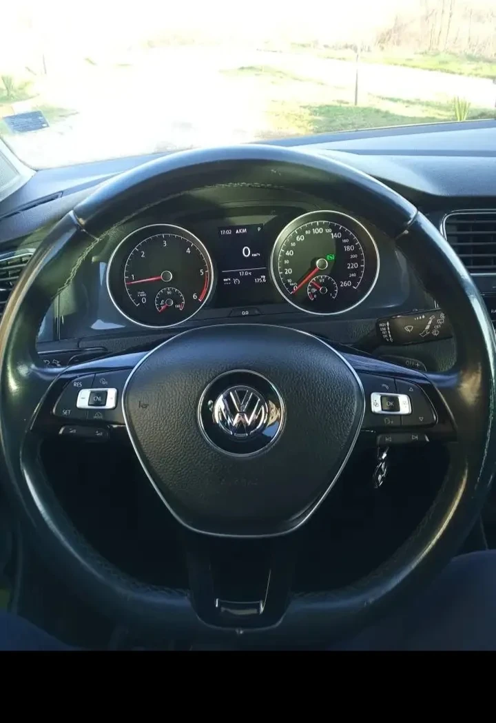 VW Golf, снимка 4 - Автомобили и джипове - 53951935