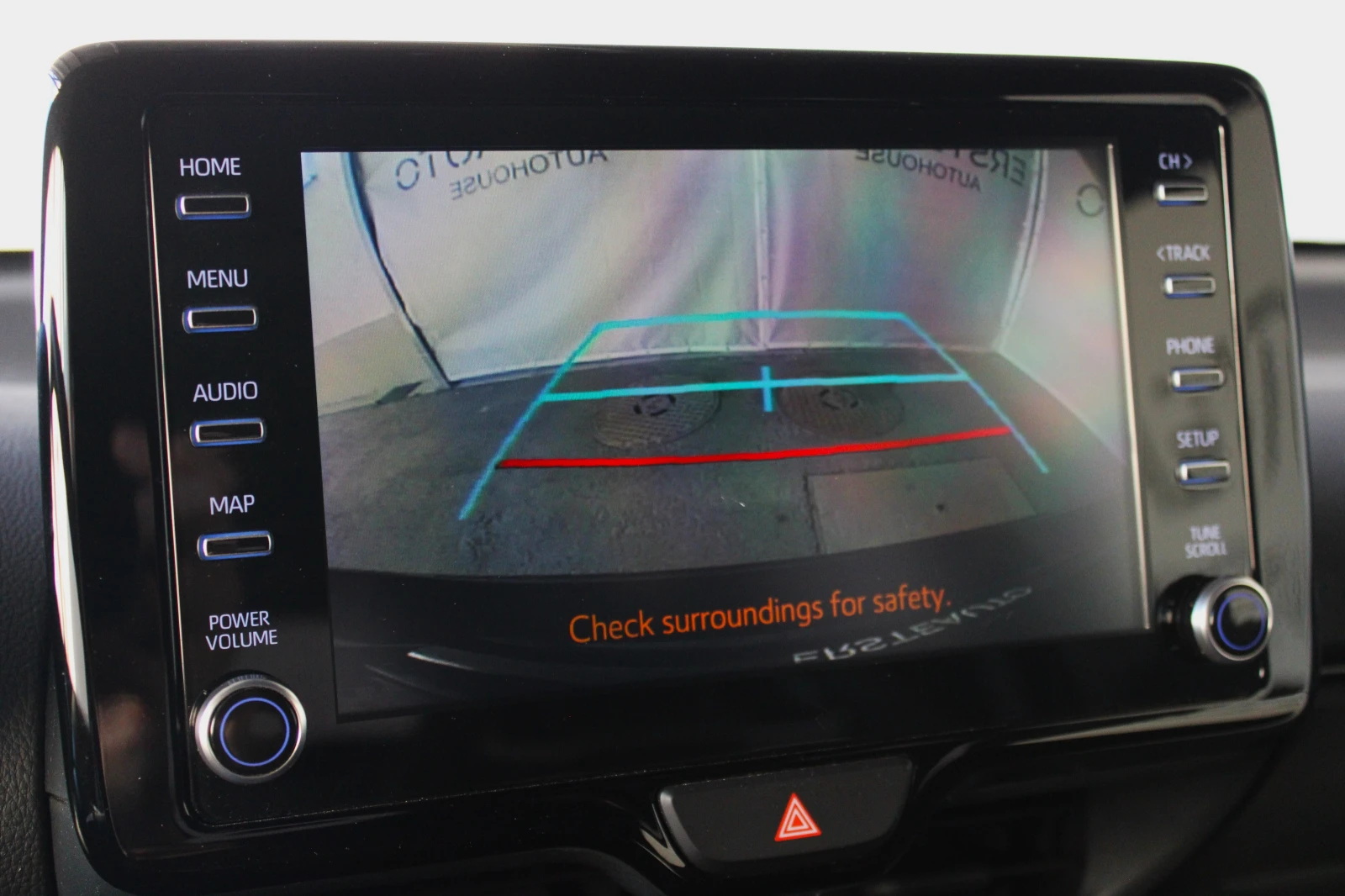 Toyota Yaris GR FOUR CARBON KEYLESS 261HP CAM  | Mobile.bg   13