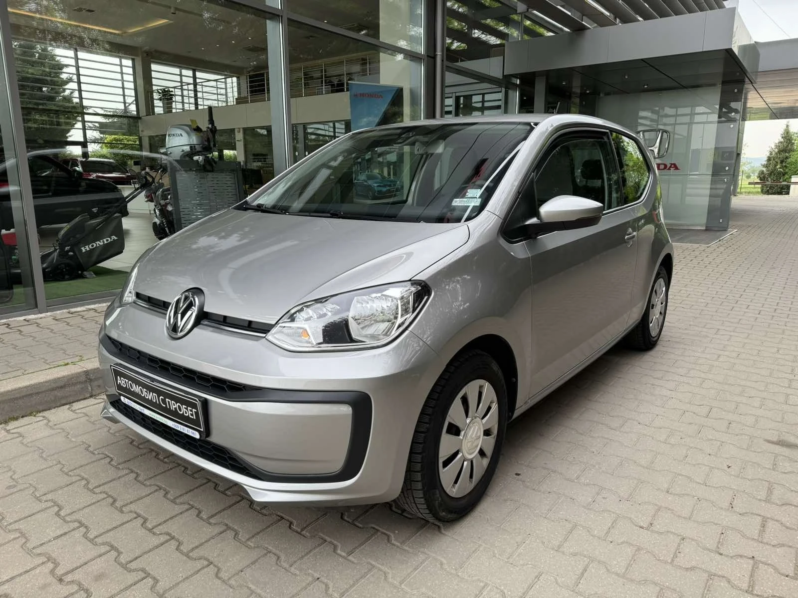 VW Up 1.0 - изображение 2