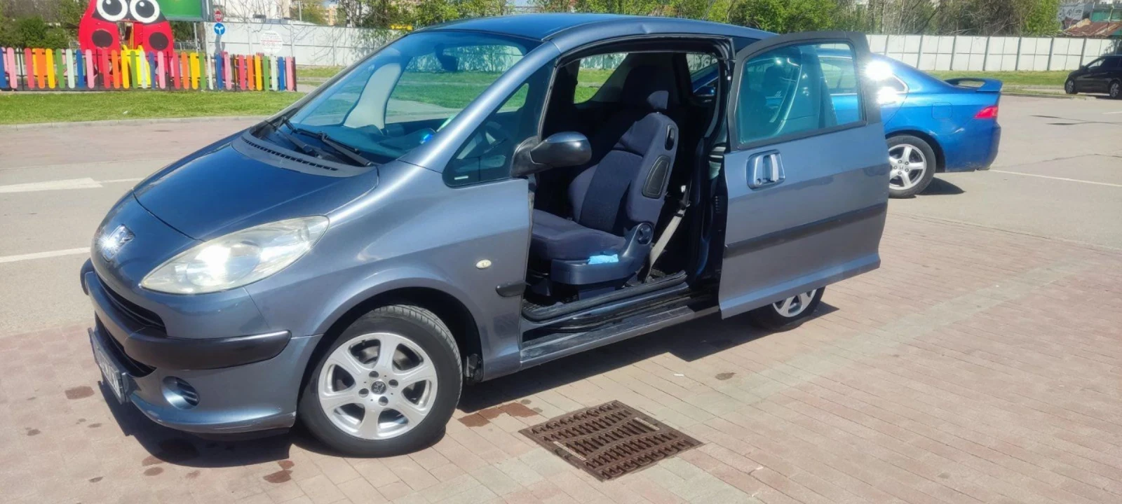 Peugeot 1007  - изображение 6