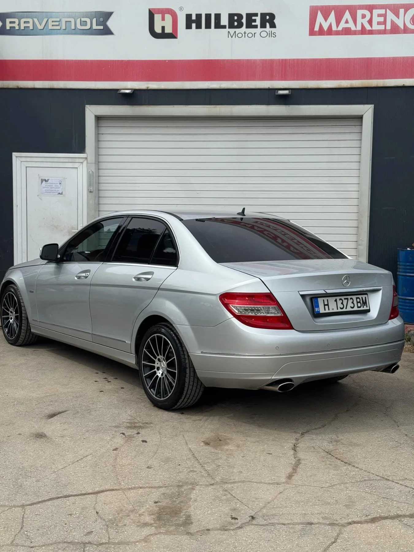 Mercedes-Benz C 320 CDI | 4Matic | ЛИЗИНГ | Перфектно Състояние - изображение 6