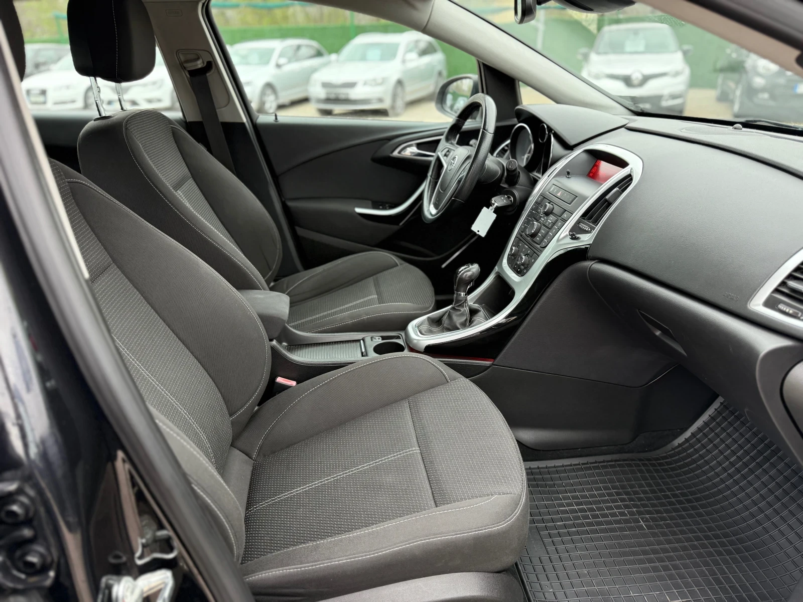 Opel Astra 1.7Cdti | Mobile.bg — изображение 11