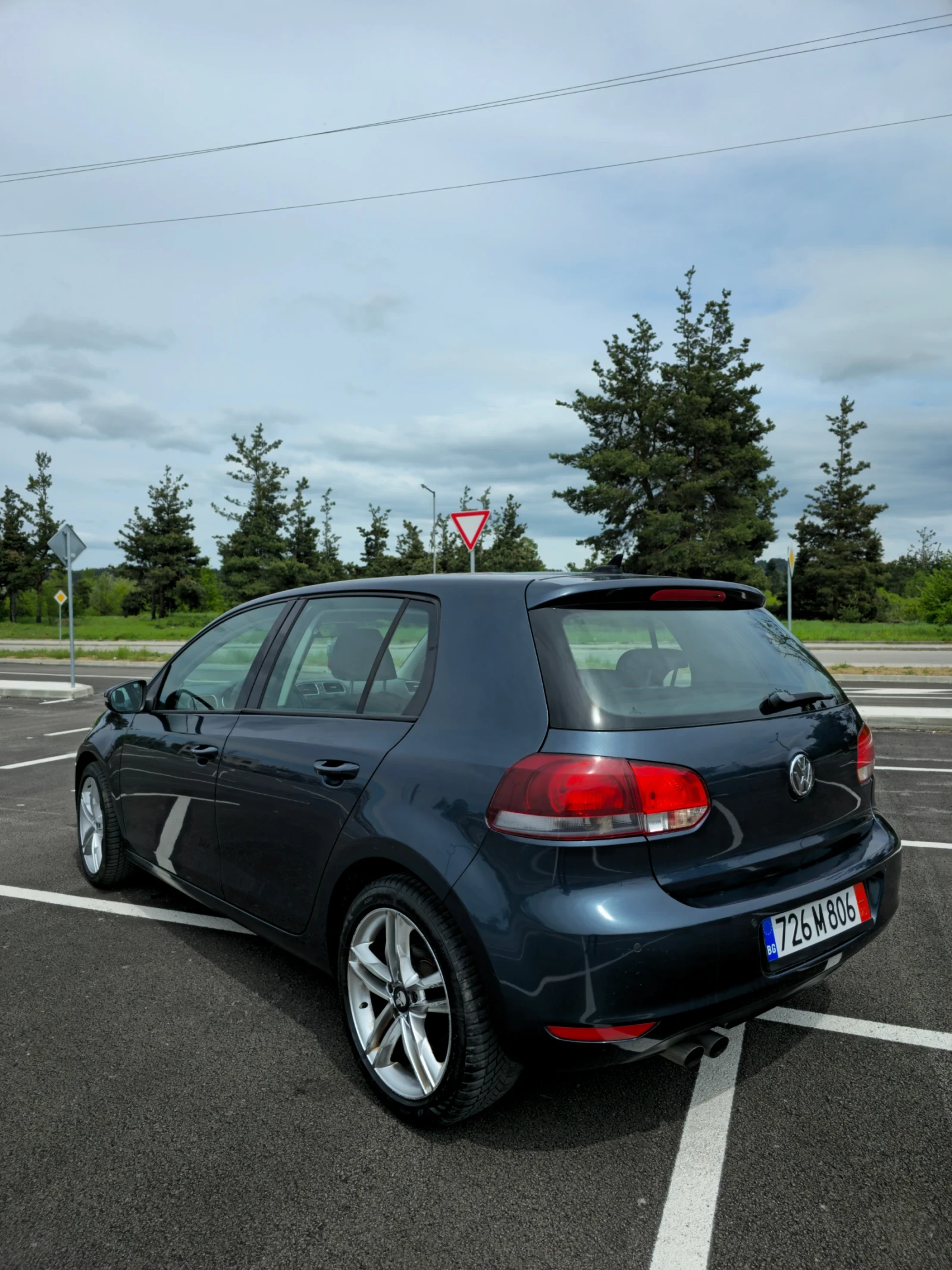 VW Golf Нов внос!!!Много запазена!!!Лизинг!!! - изображение 3