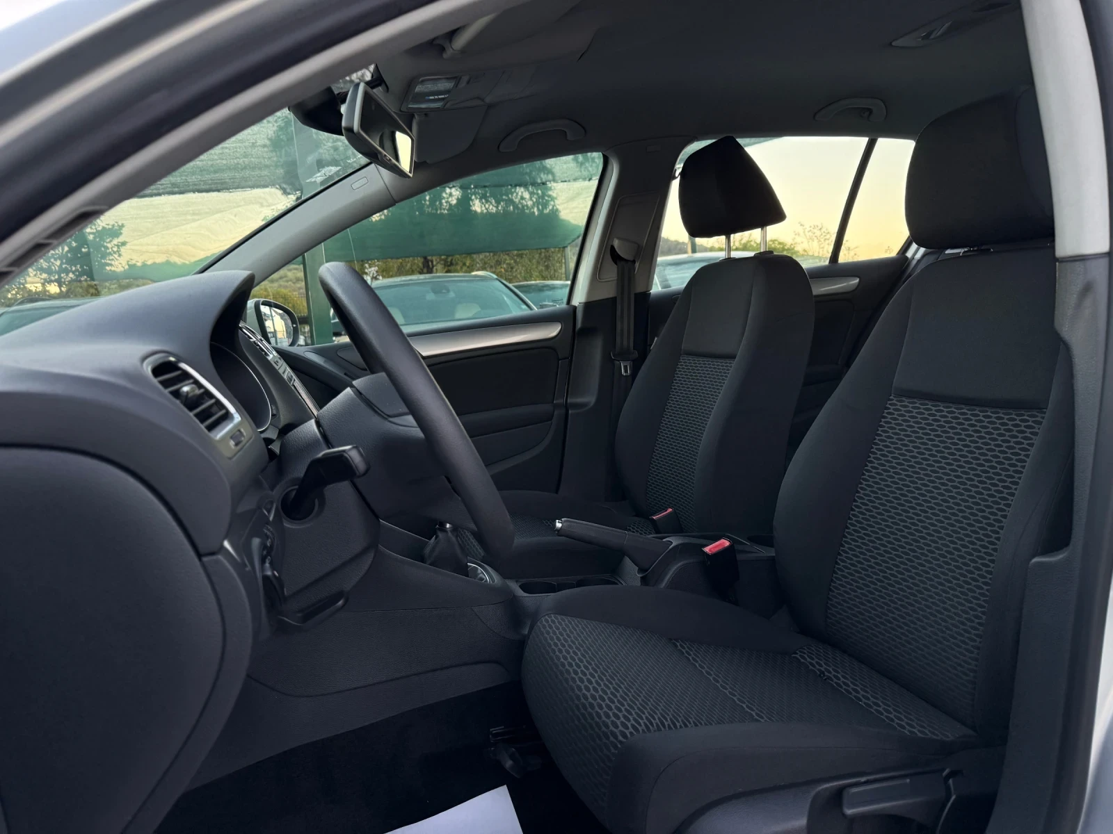 VW Golf 2.0TDi Нави Климатроник - изображение 5