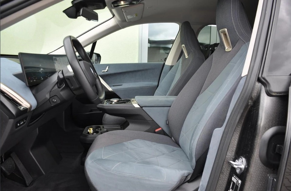 BMW iX xDrive40 - изображение 8