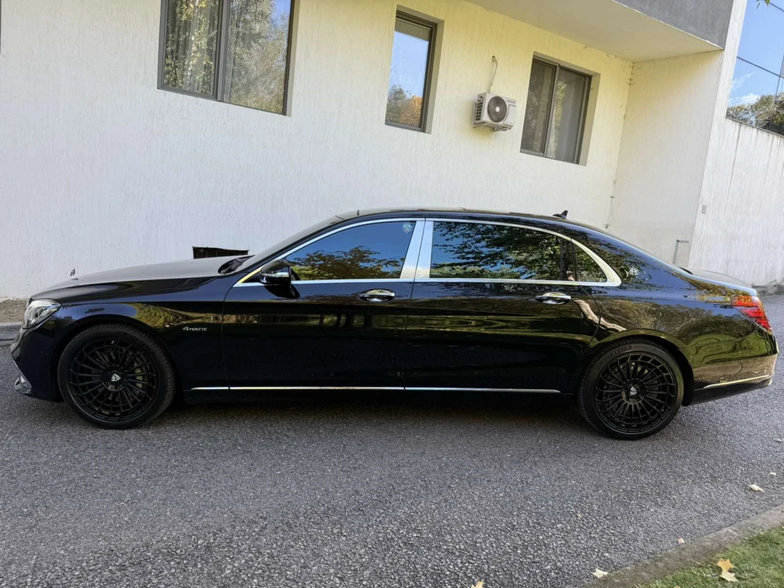 Mercedes-Benz Maybach S560 / 77000км - изображение 4