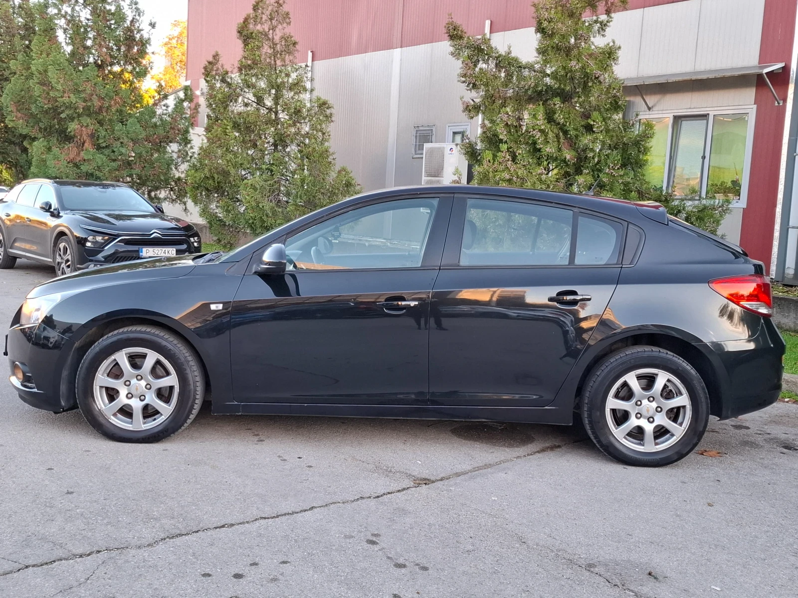 Chevrolet Cruze 2.0TDI 163hp * КЛИМАТИК * EURO 5 * ЛИЗИНГ *  - изображение 8