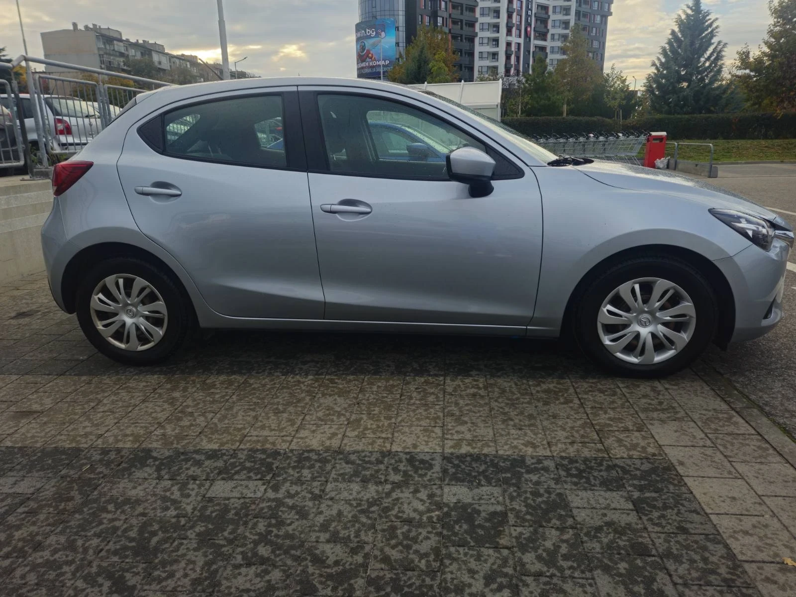 Mazda 2  - изображение 3