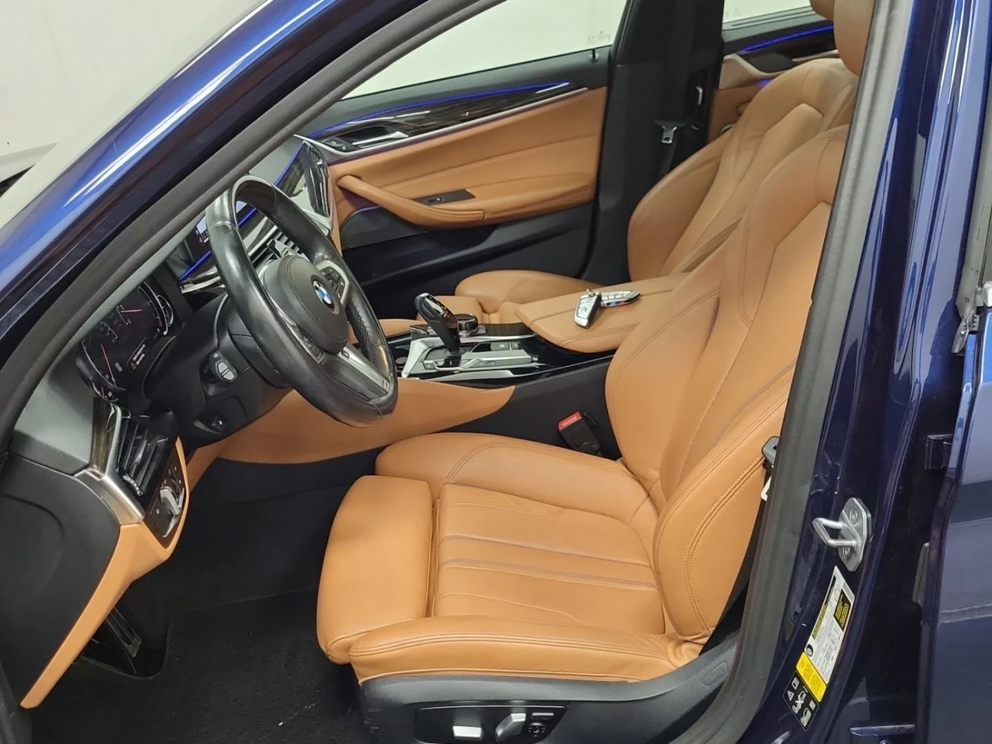 BMW 530 M-pkg* Xdrive* Harman/Kardon* Ambient* * 360ca | Mobile.bg   6