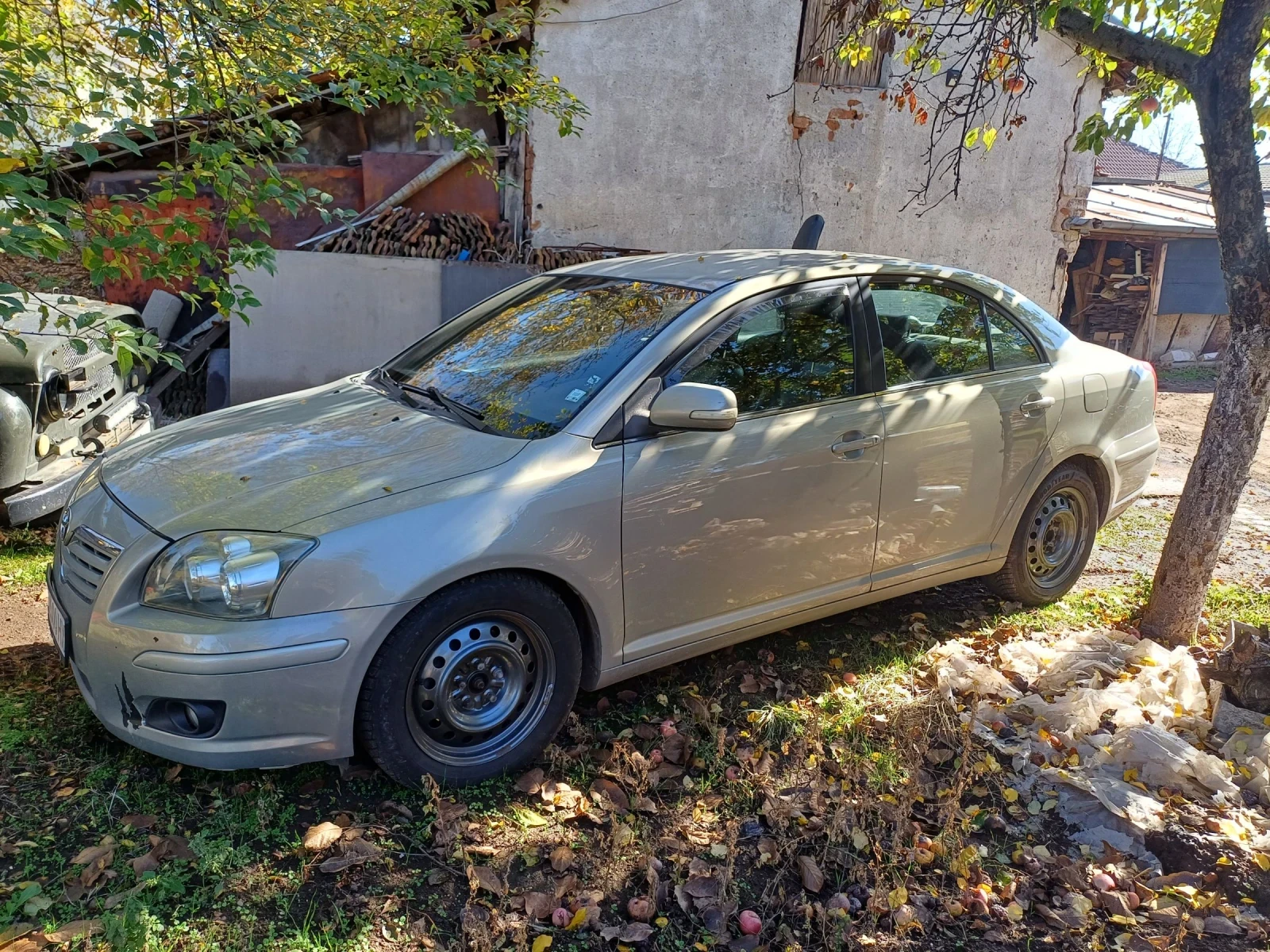 Toyota Avensis  - изображение 10