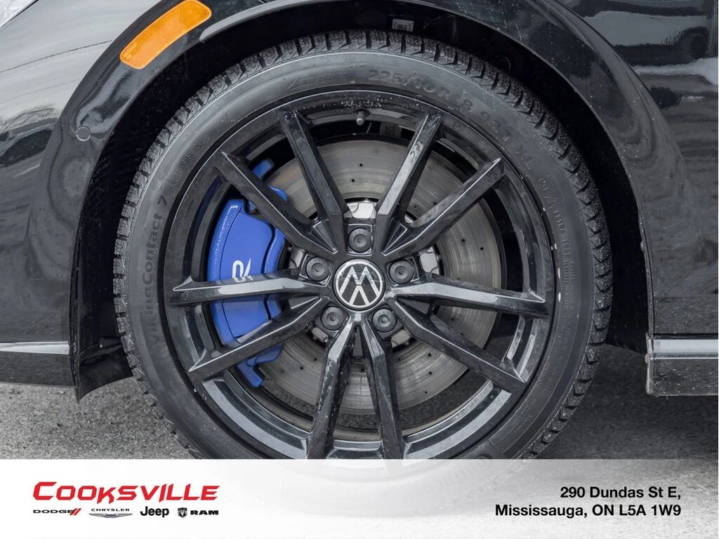 VW Golf R * FULL * АвтоКредит (Цена до БГ) - изображение 6