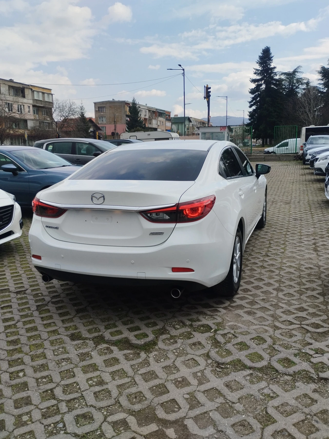 Mazda 6 2.0 benzin facelift , снимка 6 - Автомобили и джипове - 53721913