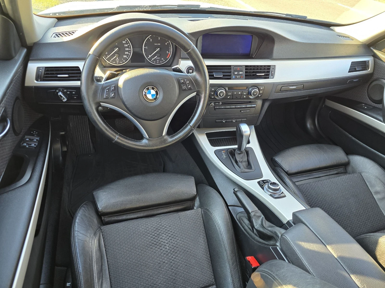 BMW 320 XDrive 184hp Euro5, снимка 5 - Автомобили и джипове - 53749536