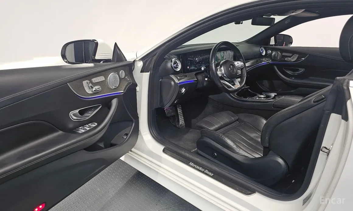 Mercedes-Benz E 400 4MATIC / BURMESTER / AIRMATIC / ОБДУХ / HEAD-UP, снимка 5 - Автомобили и джипове - 54034619