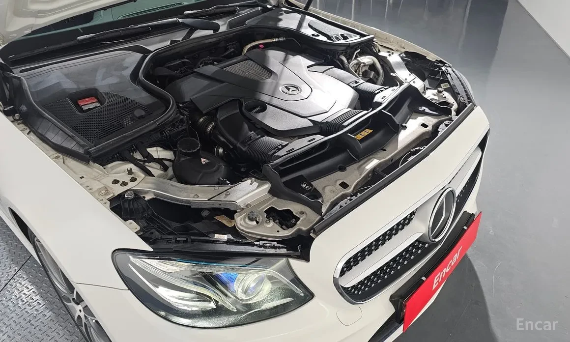 Mercedes-Benz E 400 4MATIC / BURMESTER / AIRMATIC / ОБДУХ / HEAD-UP, снимка 4 - Автомобили и джипове - 54034619