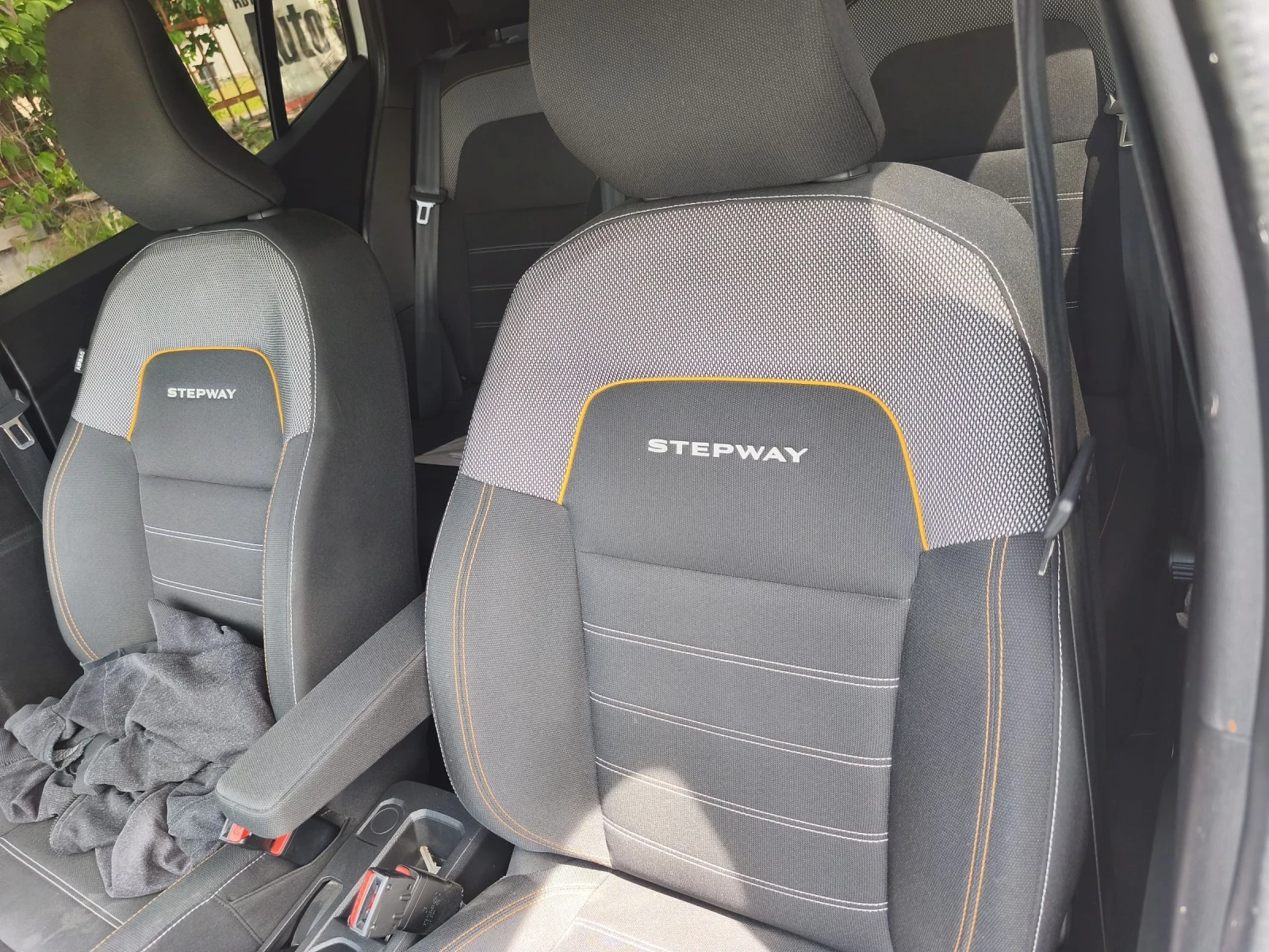Dacia Sandero, снимка 7 - Автомобили и джипове - 54611090