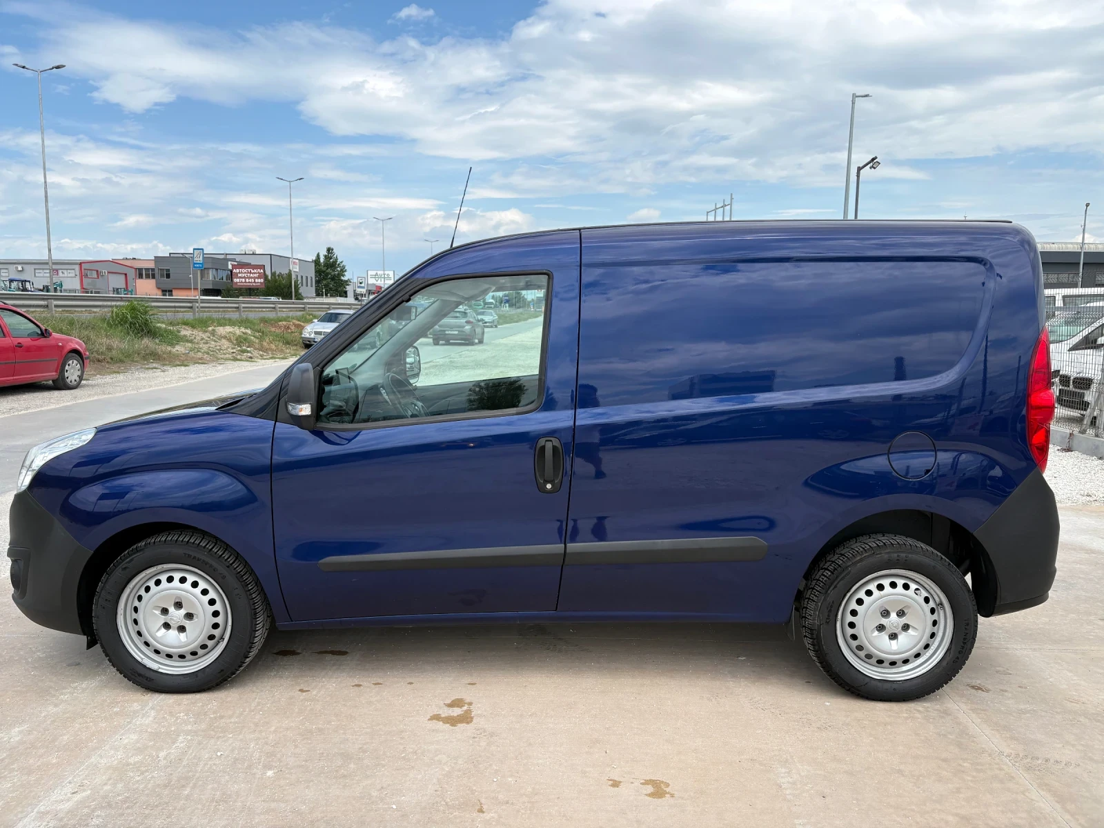 Opel Combo 1.6cdti-klima, снимка 8 - Автомобили и джипове - 54740152