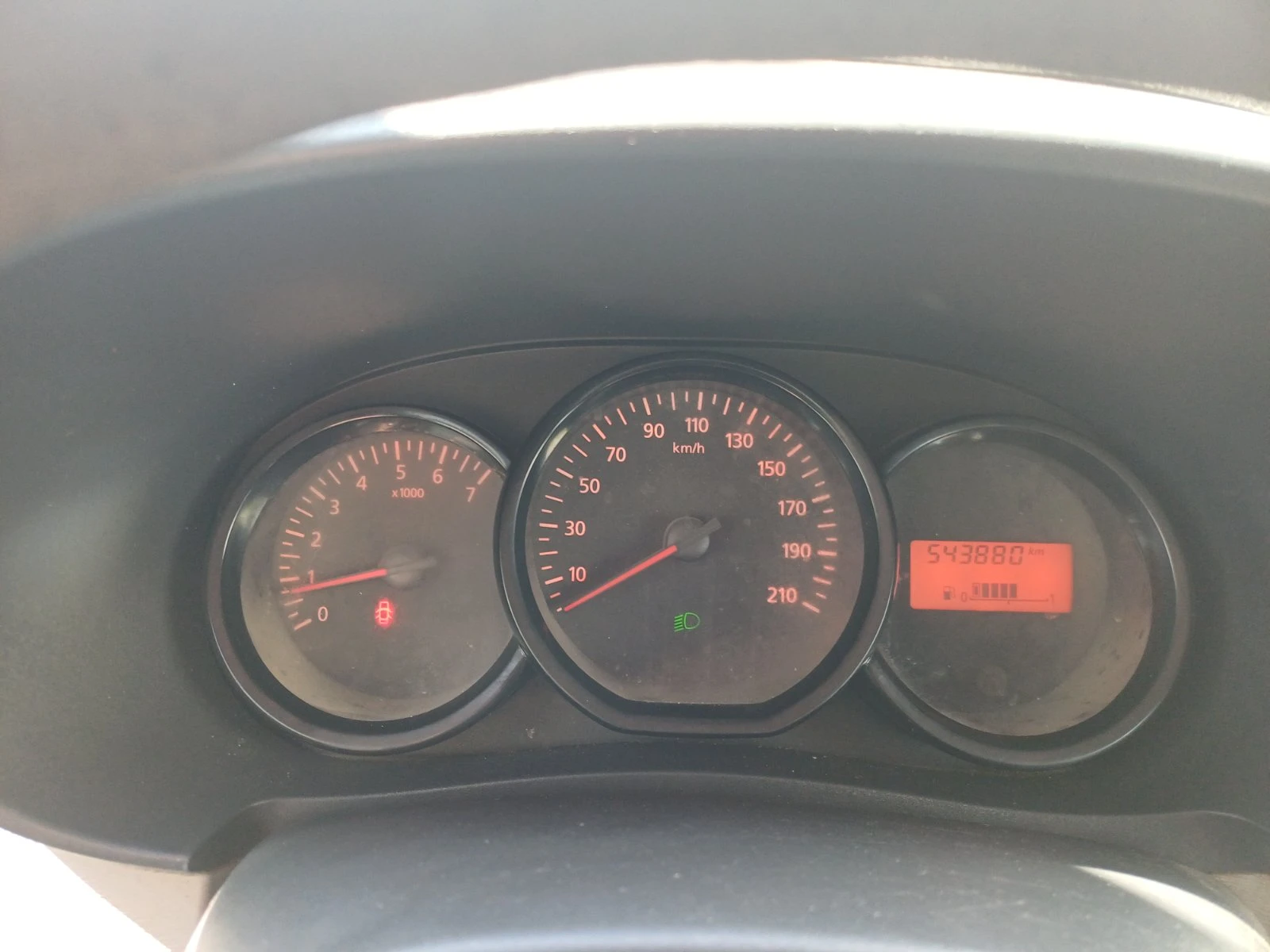 Dacia Dokker 1.5 dci, снимка 11 - Автомобили и джипове - 54761629