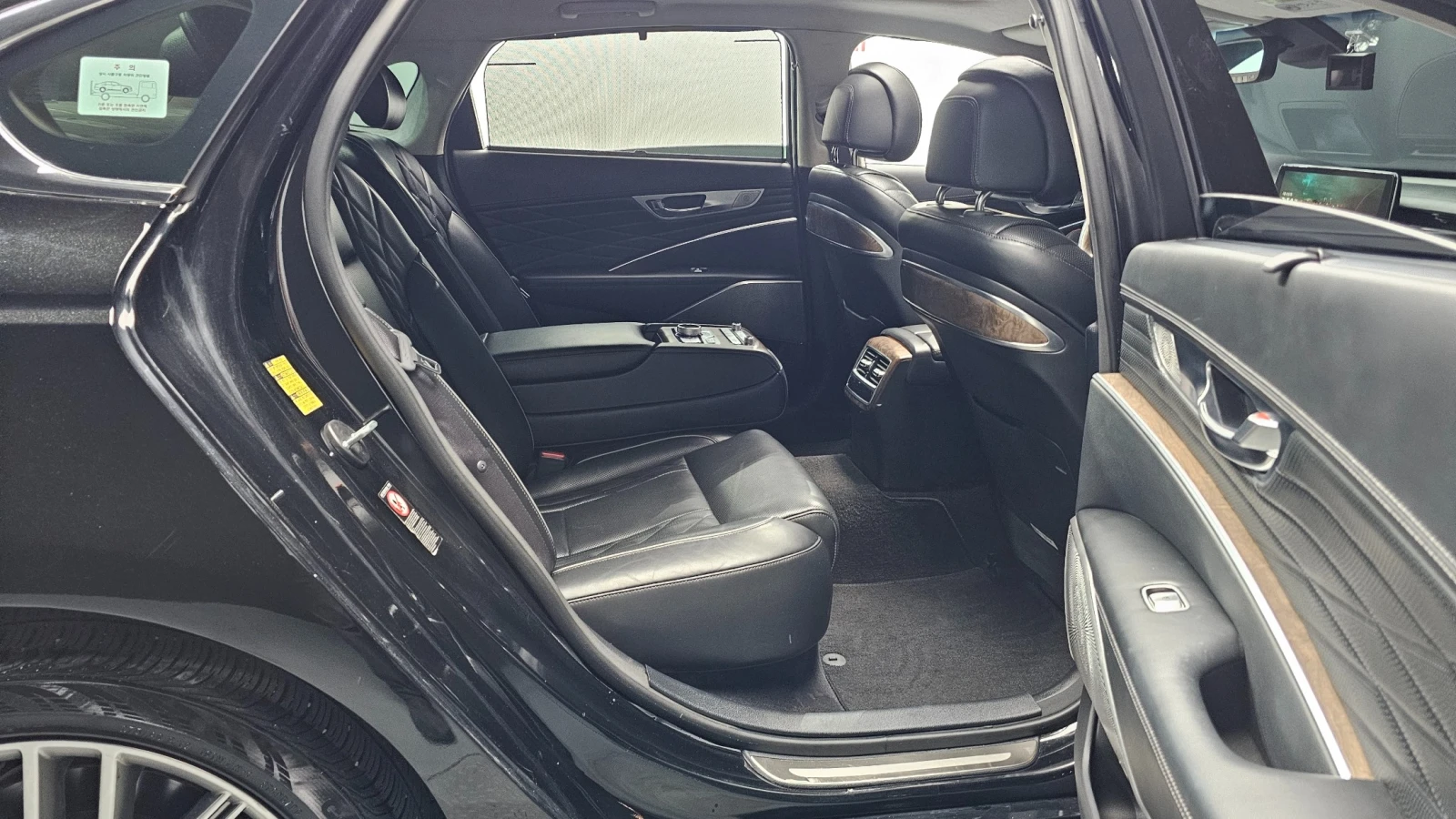 Kia K9 | Mobile.bg � ����������� 10
