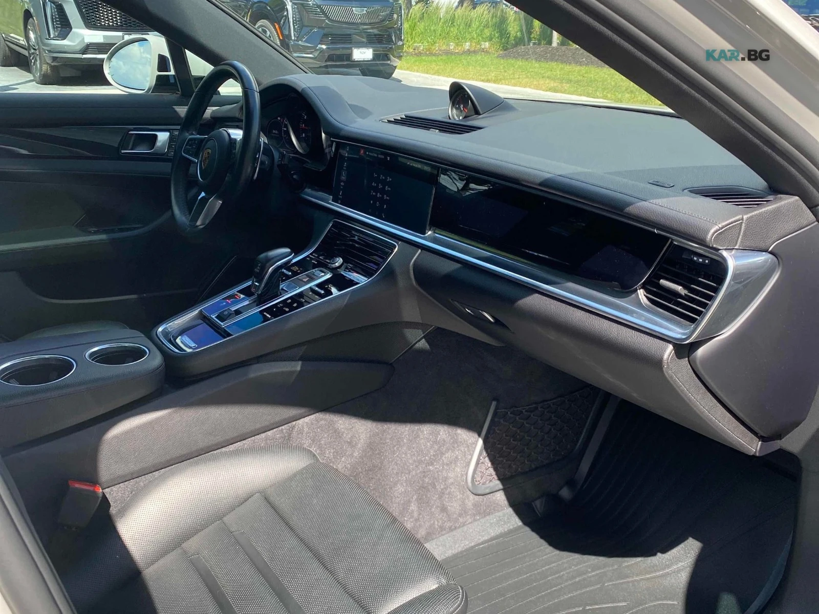 Porsche Panamera 4 Автокредит Цена до България, снимка 10 - Автомобили и джипове - 55031724