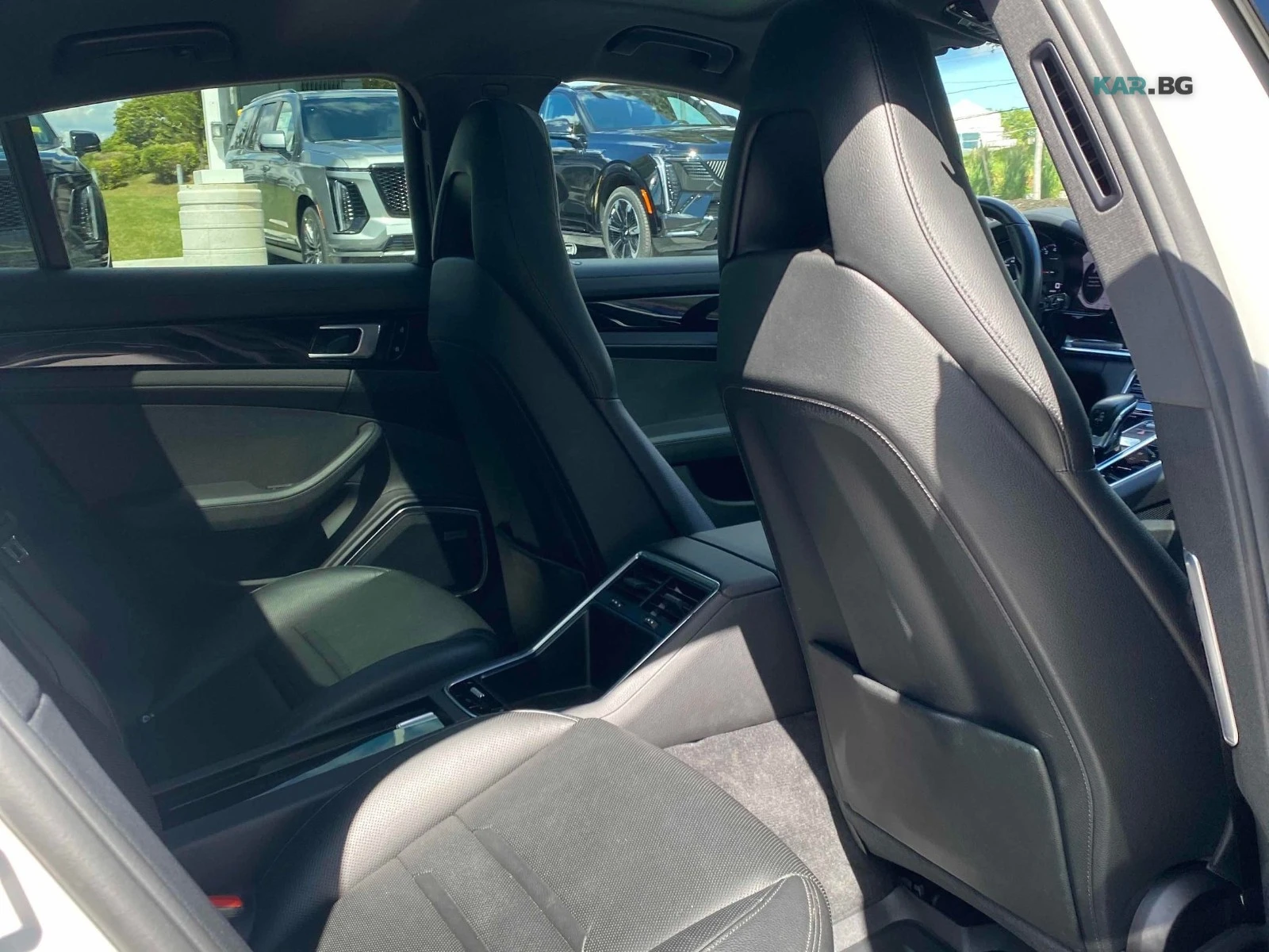 Porsche Panamera 4 Автокредит Цена до България, снимка 13 - Автомобили и джипове - 55031724