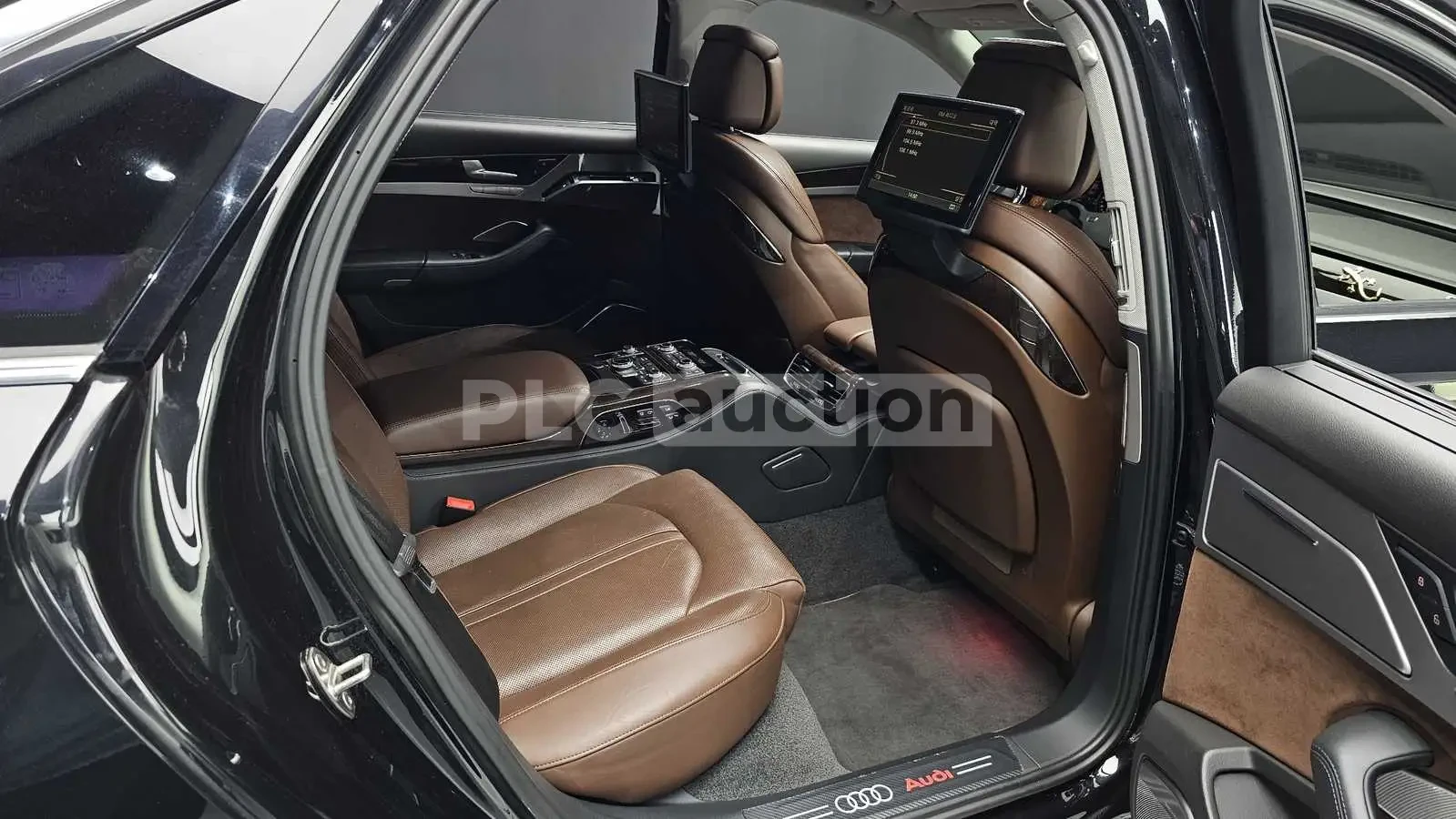 Audi A8 60TFSI !FULL! !УНИKAТ! HEAD-UP/360/EKPAHИ/, снимка 11 - Автомобили и джипове - 55065970