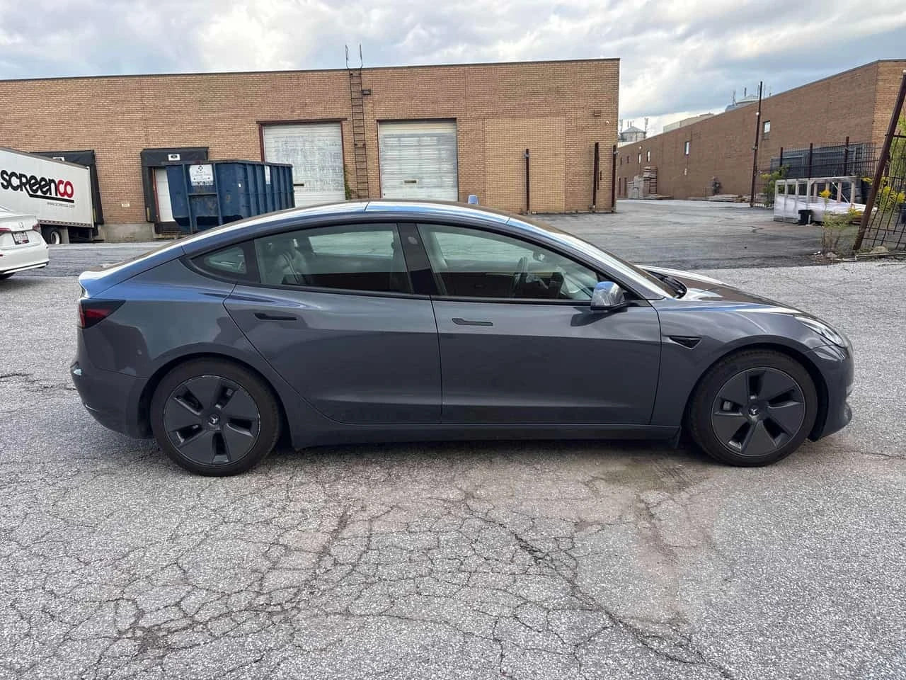 Tesla Model 3 * Long Range * CARFAX * , снимка 3 - Автомобили и джипове - 56177096