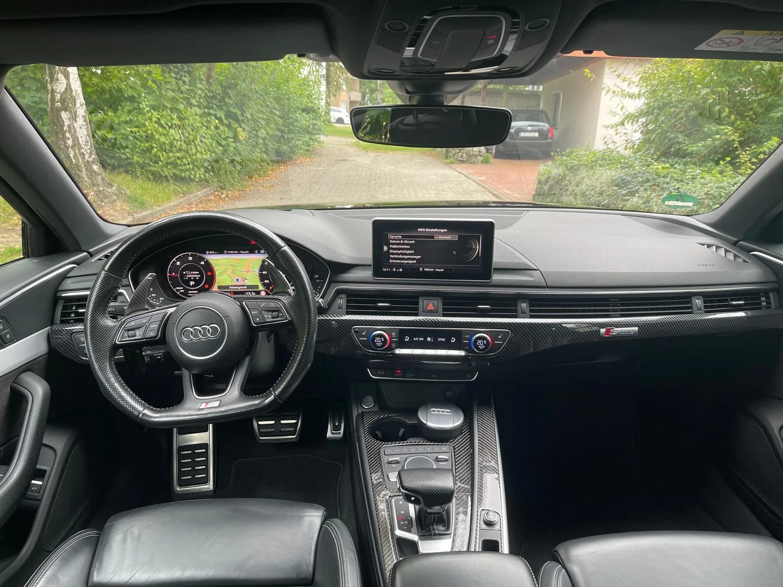 Audi A4  Avant B9 2.0 TDI 190 к.с. S tronic   S LINE.   SP, снимка 12 - Автомобили и джипове - 56217394