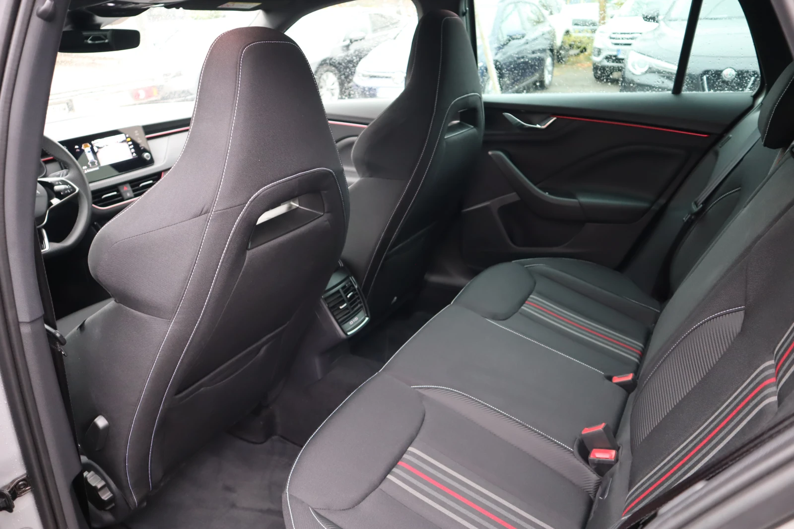 Skoda Scala Monte Carlo, снимка 14 - Автомобили и джипове - 56737231