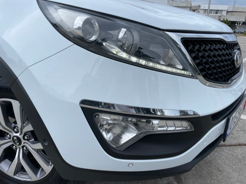 Kia Sportage 1.6///Face-Lift///Park-assist///, снимка 16 - Автомобили и джипове - 48556506