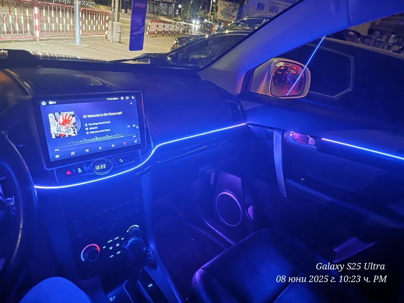 Chevrolet Captiva, снимка 12 - Автомобили и джипове - 51219605