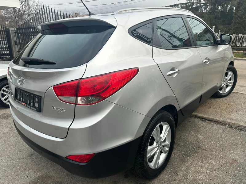 Hyundai IX35 1.6GDi-135k.s-КОЖА-EURO5A-6sk.-149000km!-PDC-2012г, снимка 6 - Автомобили и джипове - 52878949
