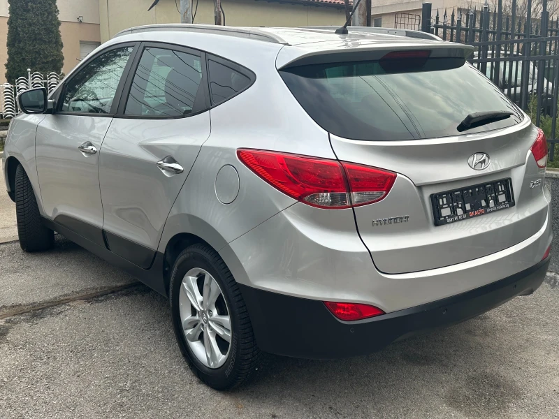Hyundai IX35 1.6GDi-135k.s-КОЖА-EURO5A-6sk.-149000km!-PDC-2012г, снимка 4 - Автомобили и джипове - 52878949