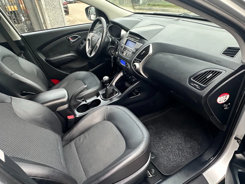 Hyundai IX35 1.6GDi-135k.s-КОЖА-EURO5A-6sk.-149000km!-PDC-2012г, снимка 9 - Автомобили и джипове - 52878949