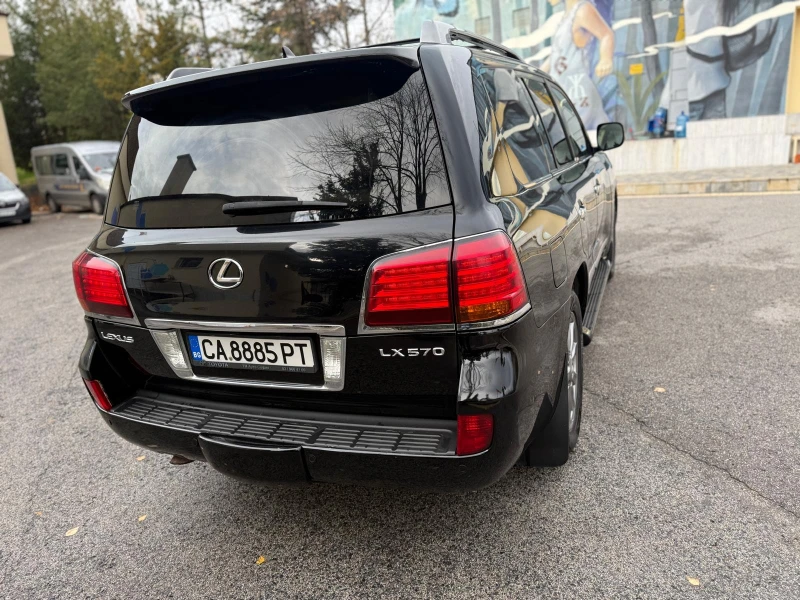 Toyota Land cruiser LX 570, снимка 3 - Автомобили и джипове - 53032455