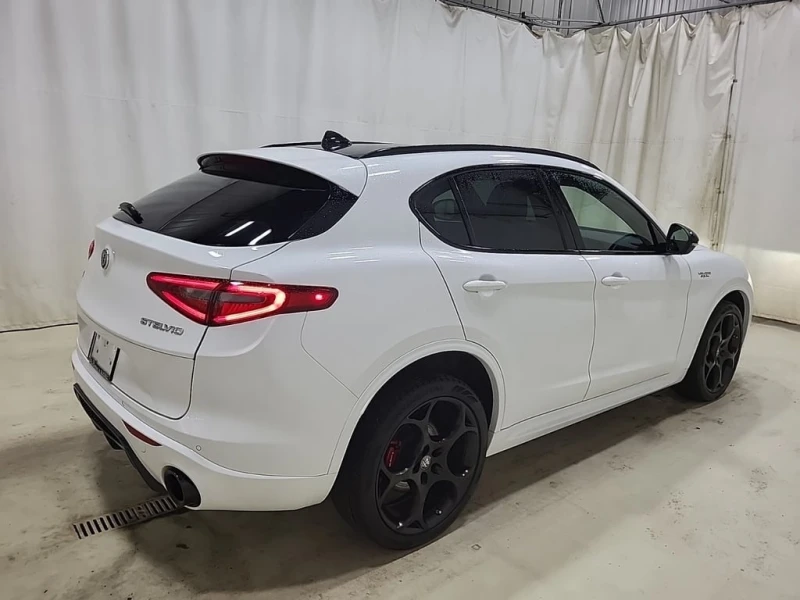 Alfa Romeo Stelvio * VELOCE * CARFAX* 1 СОБСТВЕНИК * ПОДГРЕВ, снимка 3 - Автомобили и джипове - 53329699