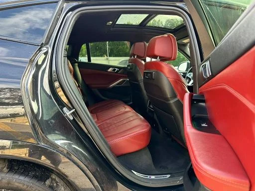 BMW X6 Кожа / Панорама / ПРОГНОЗНА ЦЕНА до БГ, снимка 7 - Автомобили и джипове - 55602352