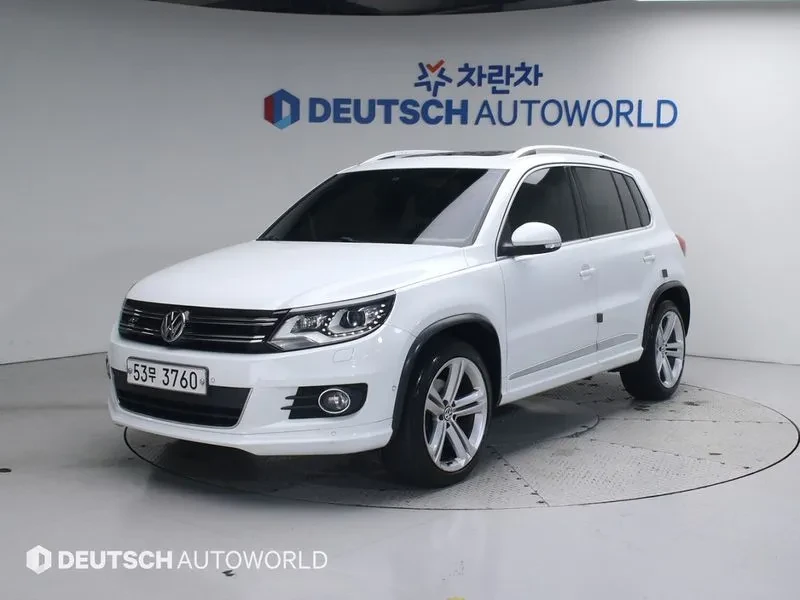 VW Tiguan 2.0 Tdi R-Line 5N
