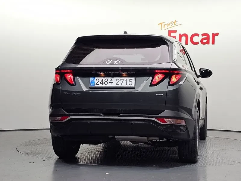 Hyundai Tucson 2.0 4WD MODERN, снимка 4 - Автомобили и джипове - 56293179