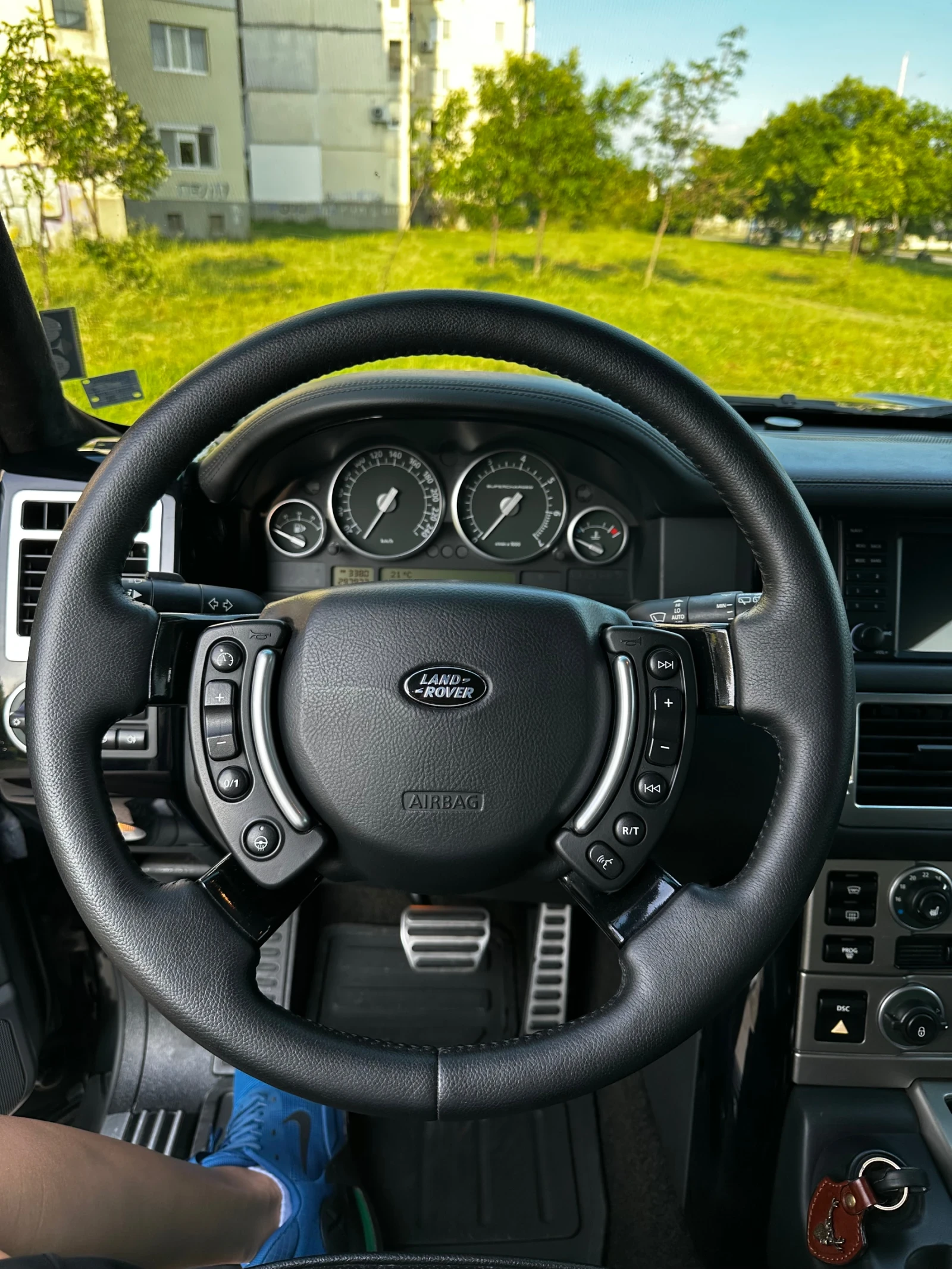 Land Rover Range rover 4, 2 supercharge  | Mobile.bg   15