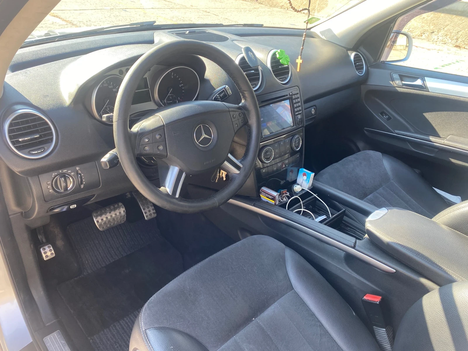 Mercedes-Benz ML 320  - изображение 9