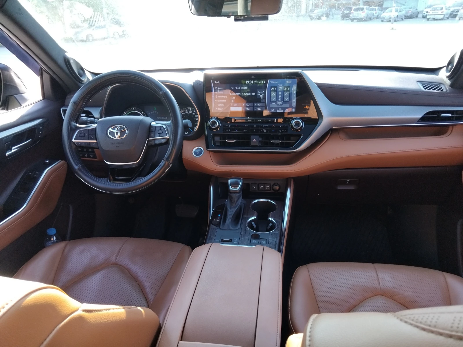 Toyota Highlander HYBRID PLATINUM  - изображение 10