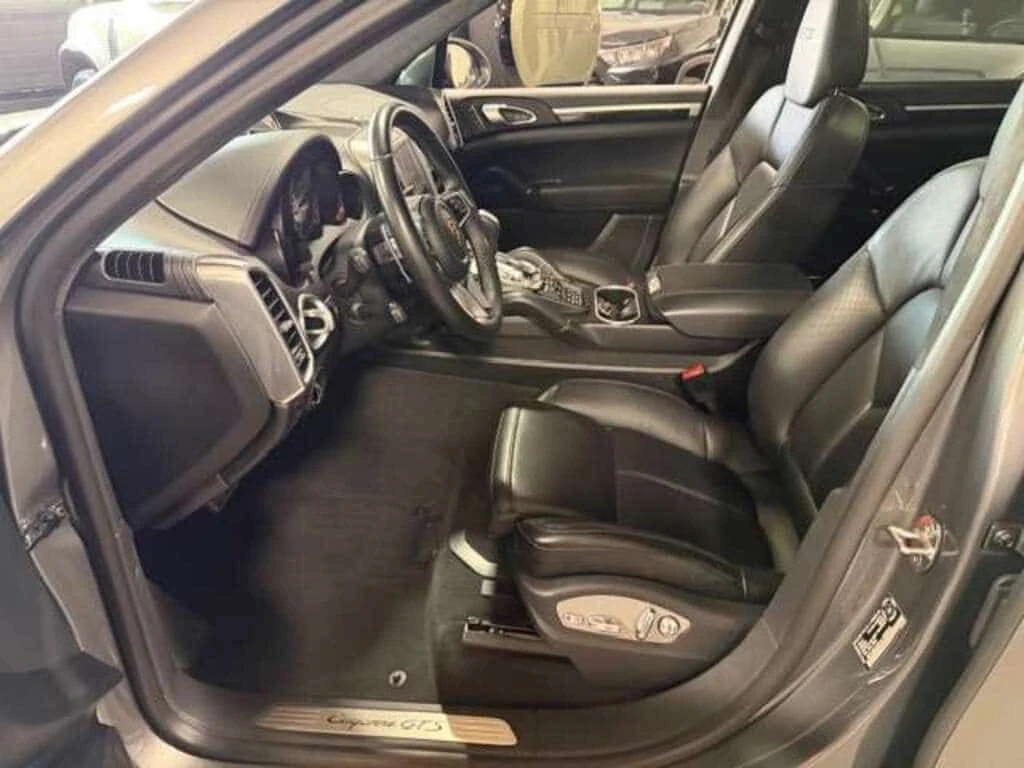 Porsche Cayenne * GTS AWD 2 SETS OF RIMS & TIRES 360 CAMERA * CARF, снимка 9 - Автомобили и джипове - 53952681