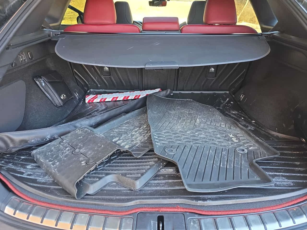 Lexus RX 500h CARFAX, снимка 14 - Автомобили и джипове - 54089588