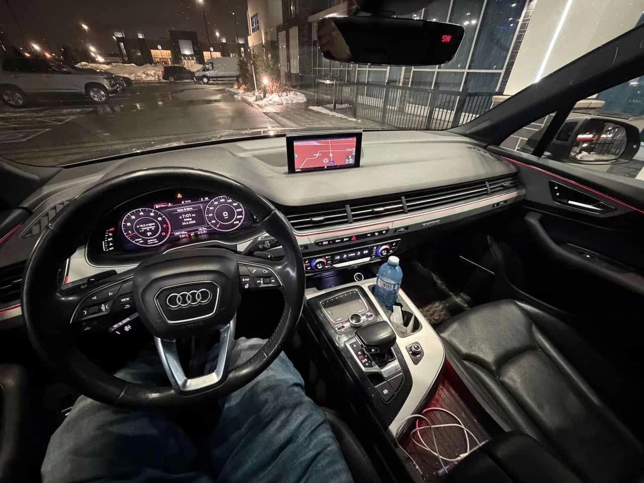 Audi Q7  Technik / 360 / BOSE / AMBIENT / АВТОКРЕДИТ , снимка 9 - Автомобили и джипове - 54651177