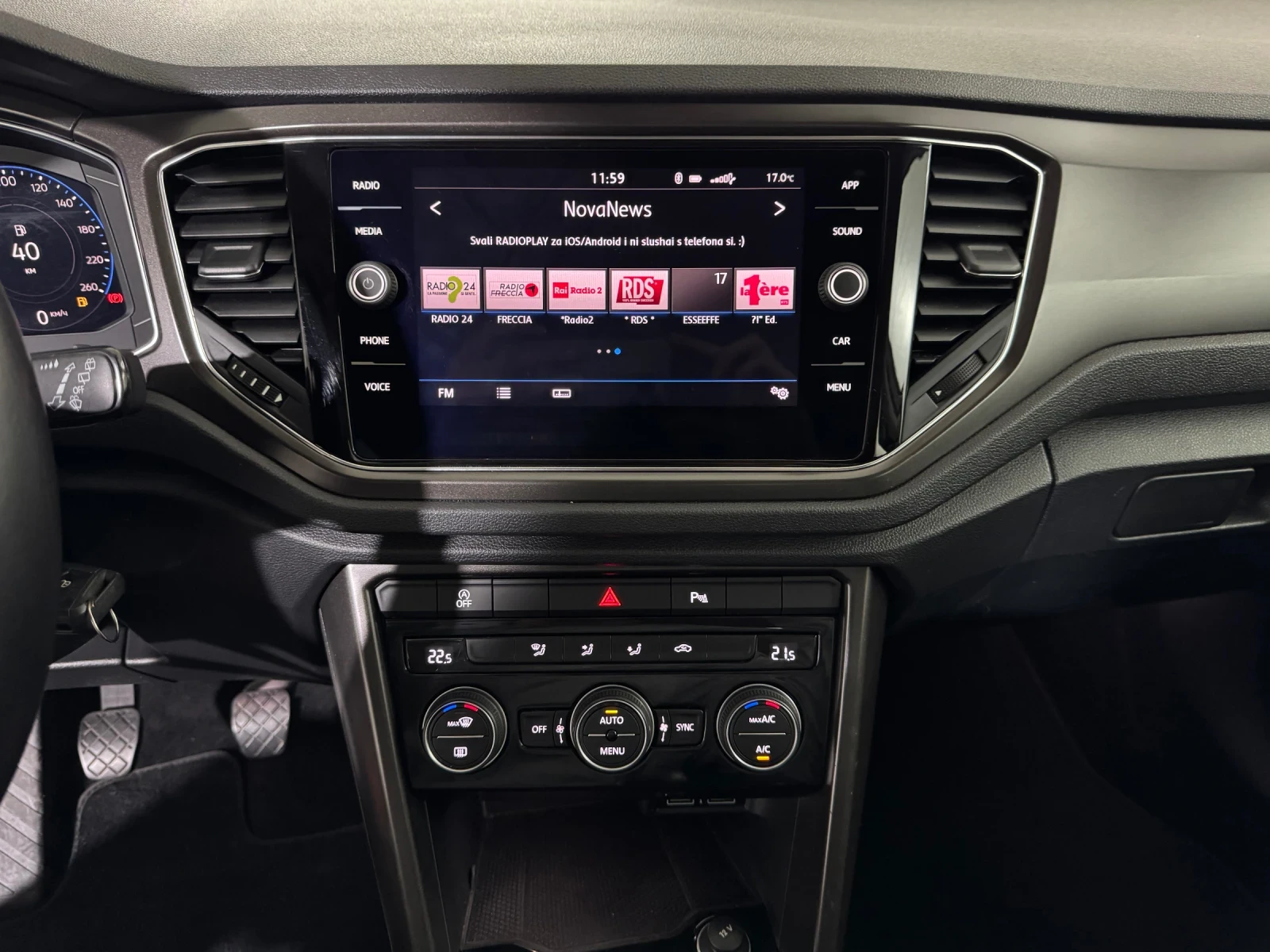 VW T-Roc 1.5 TSI ADVANCED - DISTRONIC - DIGITAL, снимка 12 - Автомобили и джипове - 54655988
