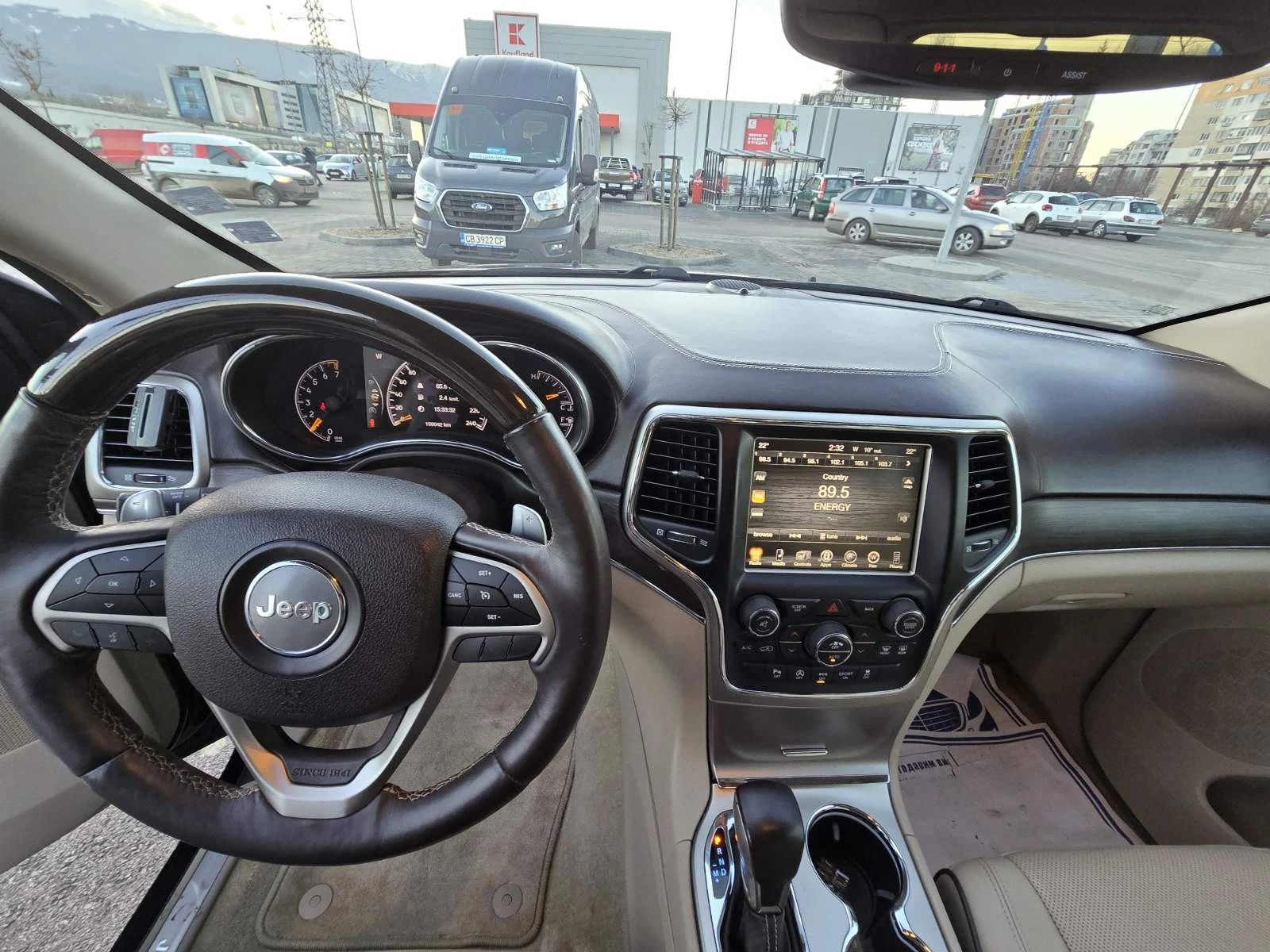 Jeep Grand cherokee 3.6 Бензин Overland, снимка 12 - Автомобили и джипове - 54738689