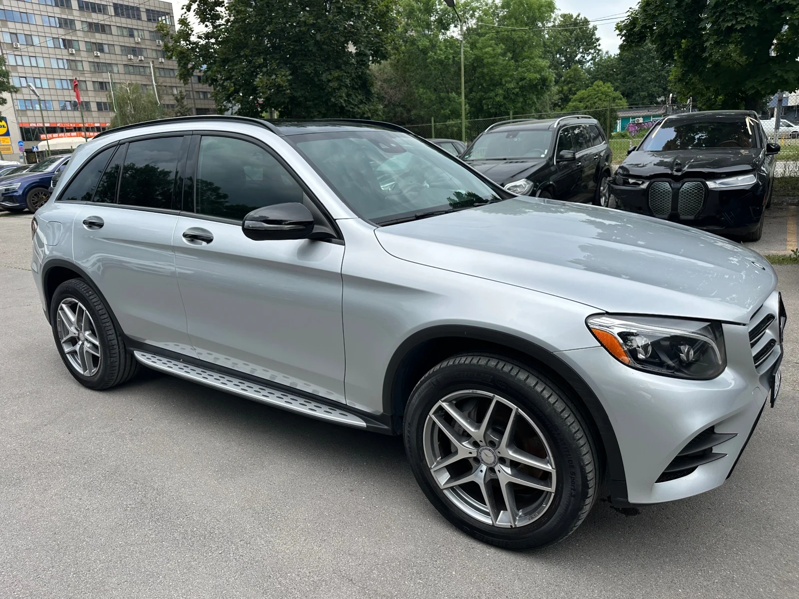 Mercedes-Benz GLC 300, снимка 11 - Автомобили и джипове - 54918765