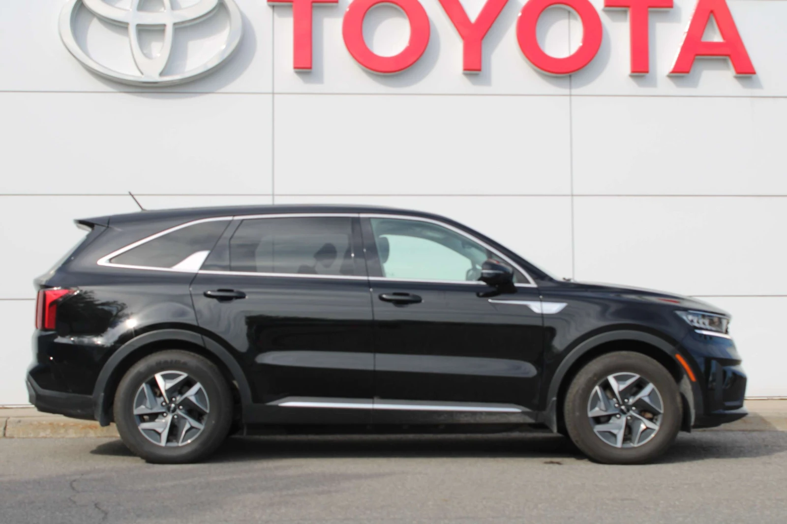 Kia Sorento * LX * CARFAX * БЕЗ ПЪРВОНАЧАЛНА ВНОСКА, снимка 5 - Автомобили и джипове - 56083784