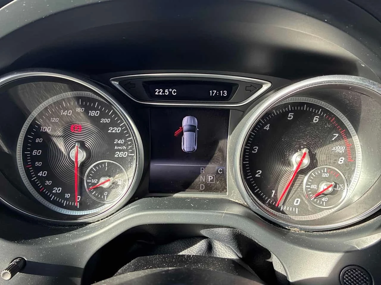 Mercedes-Benz GLA * 250 * CARFAX * ЦЕНА ДО БГ, снимка 8 - Автомобили и джипове - 56165330